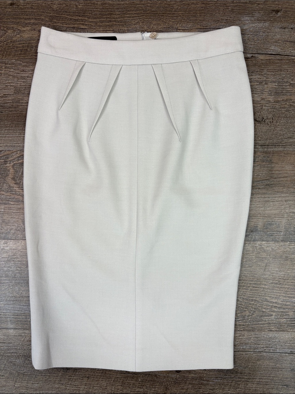 Emporio Armani Ivory Pleated Pencil Skirt Size 36 (US 0-2) | Made in Romania